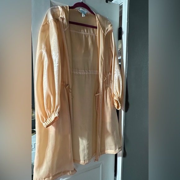 Target Spring Jacket (Peach) - Picture 3 of 5